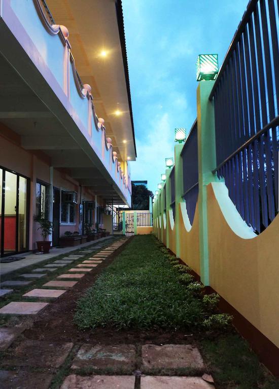 Amerson Pension Place Puerto Princesa Exterior photo