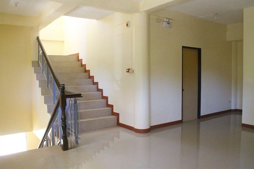 Amerson Pension Place Puerto Princesa Exterior photo