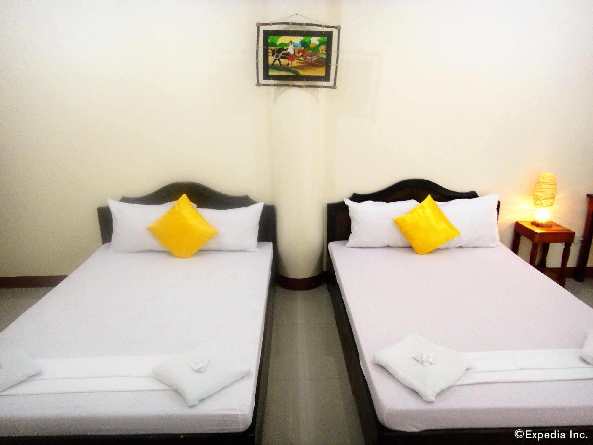 Amerson Pension Place Puerto Princesa Exterior photo