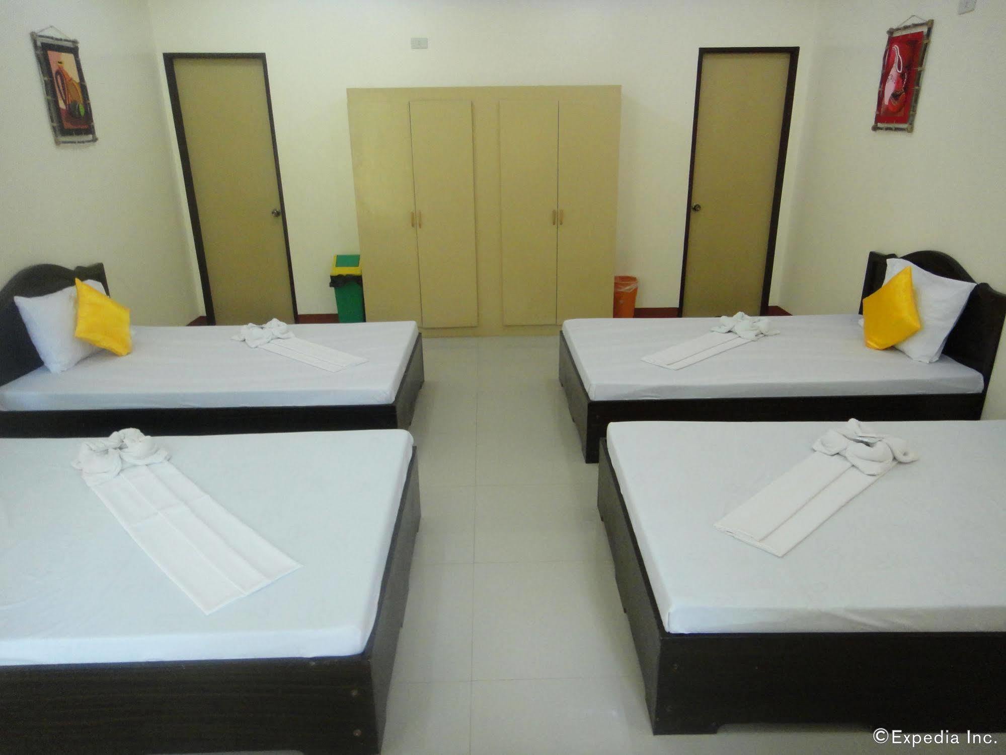 Amerson Pension Place Puerto Princesa Exterior photo